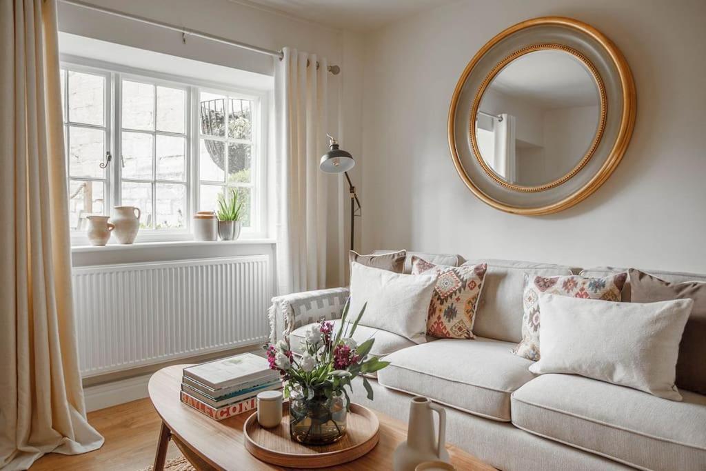 Stylish Painswick Getaway Villa Eksteriør bilde