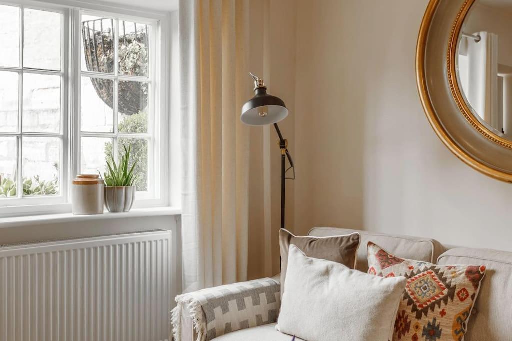 Stylish Painswick Getaway Villa Eksteriør bilde