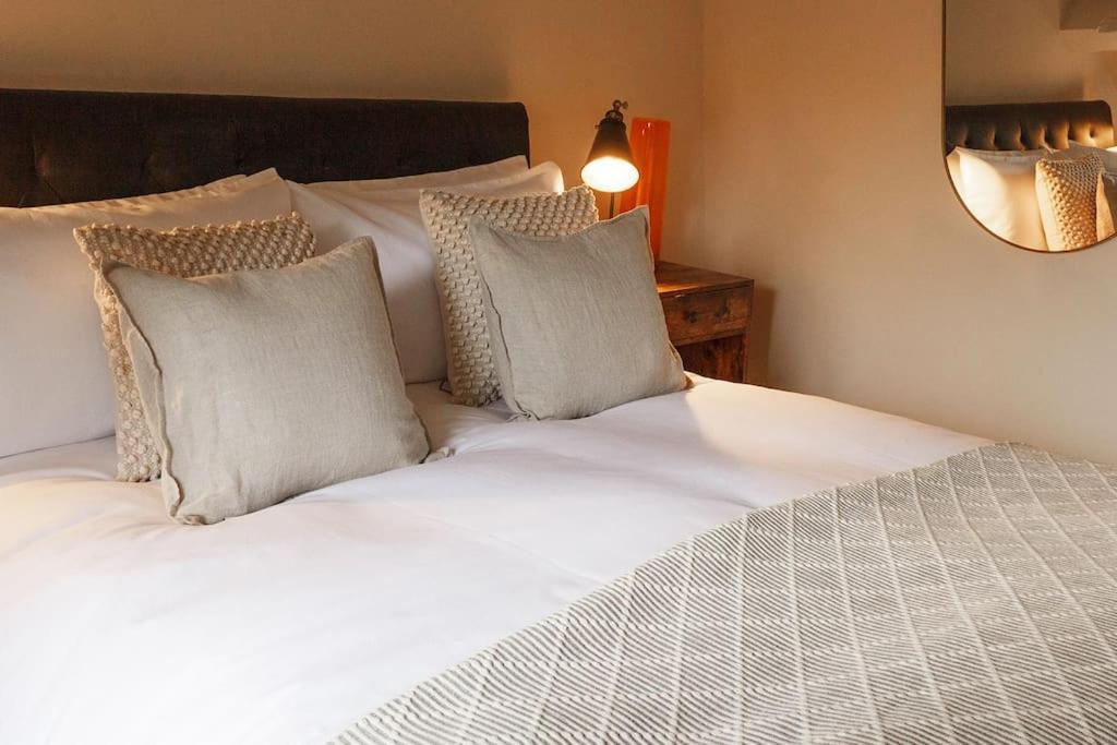 Stylish Painswick Getaway Villa Eksteriør bilde