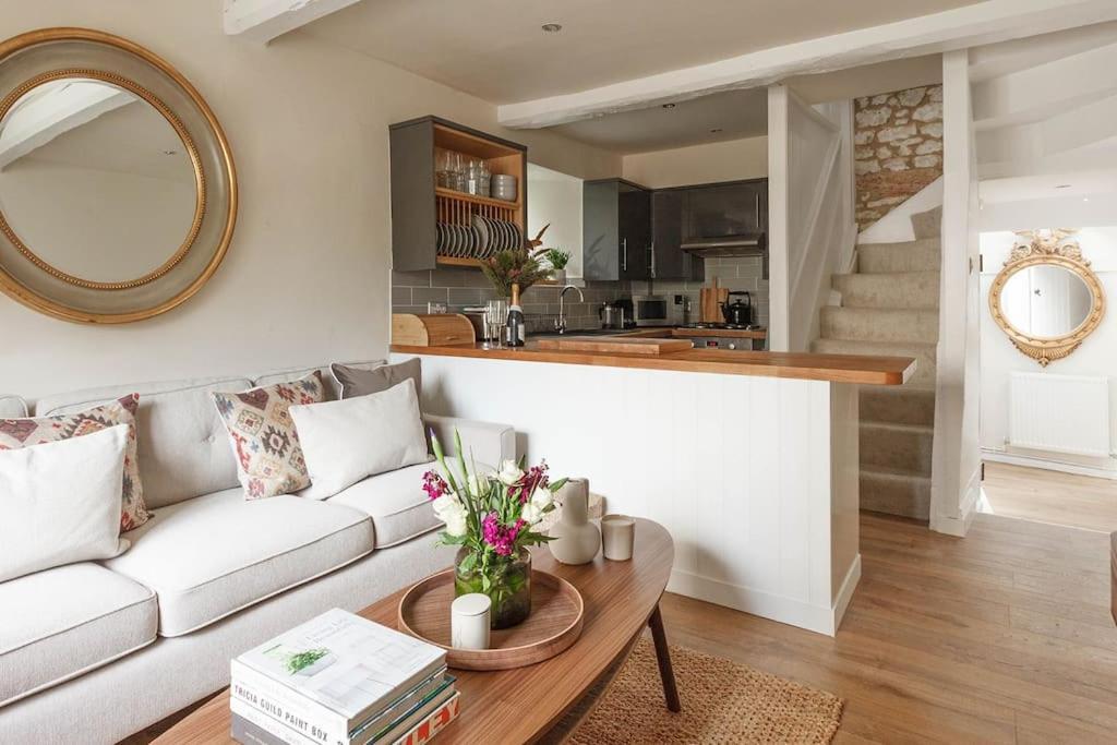 Stylish Painswick Getaway Villa Eksteriør bilde